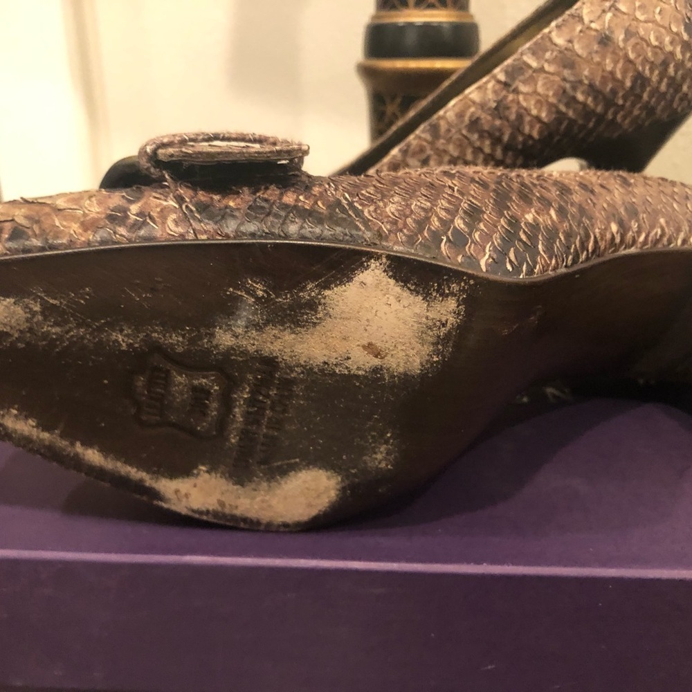 Stuart Weitzman Python Pumps! 8 M Preowned, Sligh… - image 5